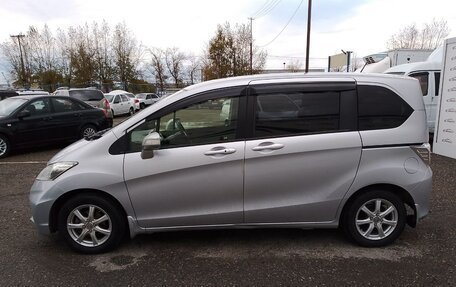 Honda Freed I, 2012 год, 1 090 000 рублей, 3 фотография