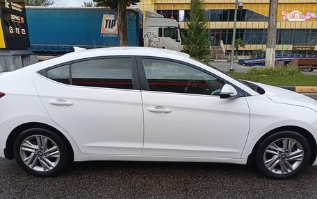Hyundai Elantra VI рестайлинг, 2019 год, 1 400 000 рублей, 5 фотография