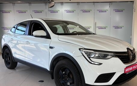 Renault Arkana I, 2021 год, 889 000 рублей, 1 фотография