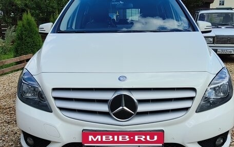 Mercedes-Benz B-Класс, 2013 год, 1 460 000 рублей, 4 фотография