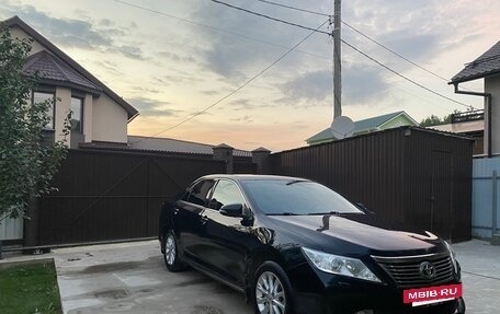 Toyota Camry, 2014 год, 1 825 000 рублей, 2 фотография