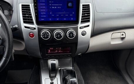 Mitsubishi Pajero Sport II рестайлинг, 2011 год, 1 650 000 рублей, 13 фотография