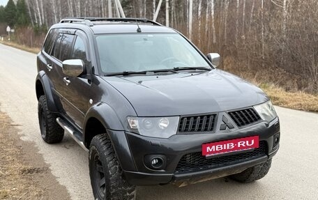 Mitsubishi Pajero Sport II рестайлинг, 2011 год, 1 650 000 рублей, 2 фотография