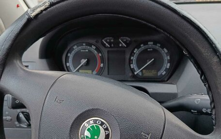 Skoda Fabia I, 2005 год, 300 000 рублей, 13 фотография