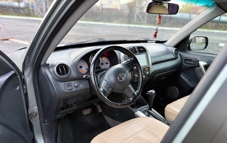 Toyota RAV4, 2004 год, 660 000 рублей, 22 фотография