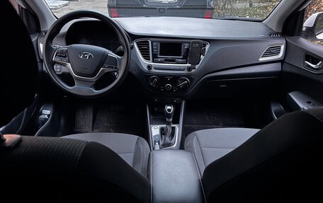 Hyundai Solaris II рестайлинг, 2021 год, 1 350 000 рублей, 14 фотография