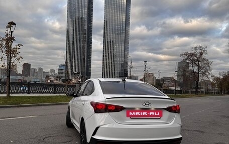Hyundai Solaris II рестайлинг, 2021 год, 1 350 000 рублей, 8 фотография