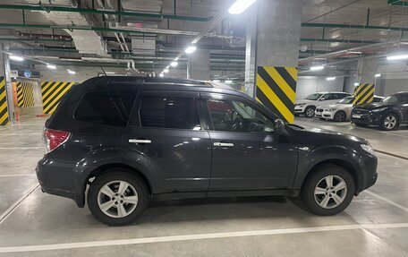 Subaru Forester, 2010 год, 1 050 000 рублей, 2 фотография