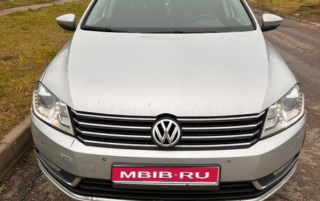 Volkswagen Passat B7, 2011 год, 750 000 рублей, 1 фотография