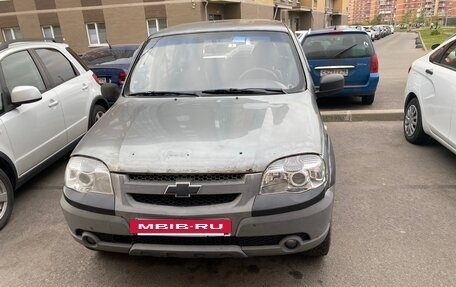 Chevrolet Niva I рестайлинг, 2011 год, 350 000 рублей, 2 фотография