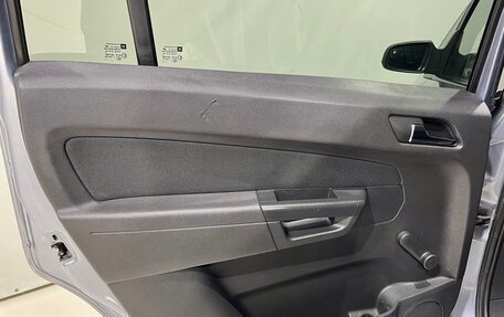 Opel Zafira B, 2008 год, 570 000 рублей, 18 фотография