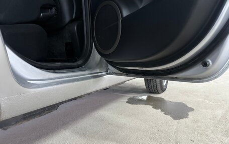 Toyota RAV4, 2006 год, 985 000 рублей, 14 фотография