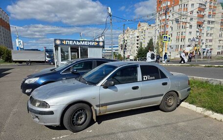Mitsubishi Carisma I, 2003 год, 150 000 рублей, 2 фотография