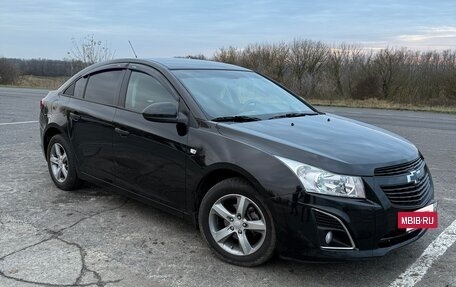 Chevrolet Cruze II, 2012 год, 1 650 000 рублей, 2 фотография