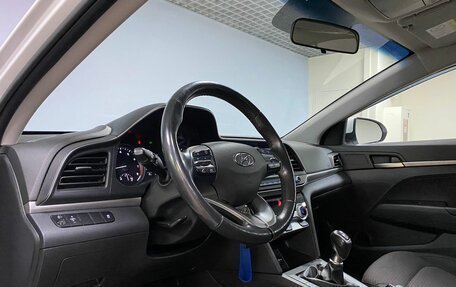 Hyundai Elantra VI рестайлинг, 2019 год, 1 323 000 рублей, 14 фотография