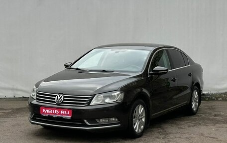 Volkswagen Passat B7, 2012 год, 1 020 000 рублей, 1 фотография