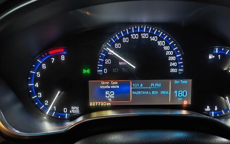 Cadillac SRX II рестайлинг, 2013 год, 2 100 000 рублей, 12 фотография