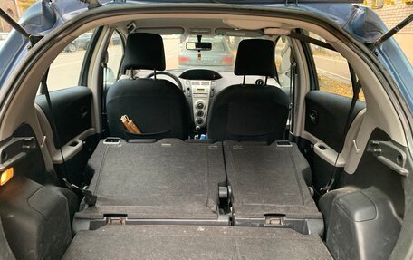 Toyota Yaris III рестайлинг, 2008 год, 550 000 рублей, 15 фотография