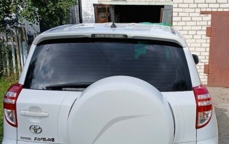 Toyota RAV4, 2012 год, 1 900 000 рублей, 2 фотография