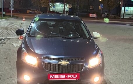 Chevrolet Cruze II, 2012 год, 299 999 рублей, 2 фотография