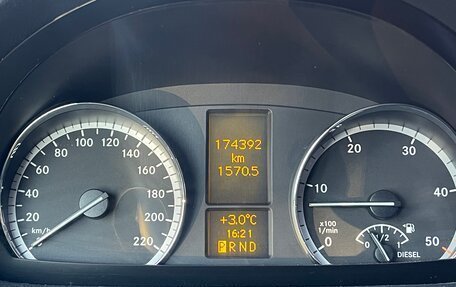 Mercedes-Benz Viano, 2011 год, 3 950 000 рублей, 16 фотография