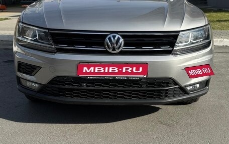 Volkswagen Tiguan II, 2019 год, 2 500 000 рублей, 1 фотография