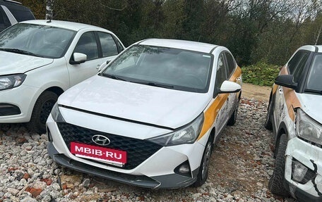 Hyundai Solaris II рестайлинг, 2022 год, 1 082 000 рублей, 3 фотография