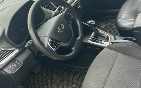 Hyundai Solaris II рестайлинг, 2022 год, 1 082 000 рублей, 9 фотография