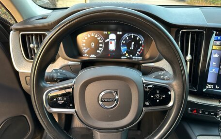 Volvo XC60 II, 2019 год, 3 600 000 рублей, 23 фотография