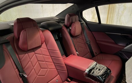 BMW 5 серия, 2025 год, 7 000 000 рублей, 23 фотография