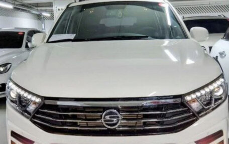 SsangYong Korando Turismo, 2018 год, 2 100 000 рублей, 1 фотография