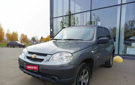 Chevrolet Niva I рестайлинг, 2015 год, 589 000 рублей, 1 фотография