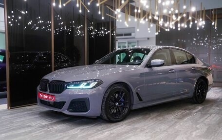 BMW 5 серия, 2021 год, 5 800 000 рублей, 1 фотография