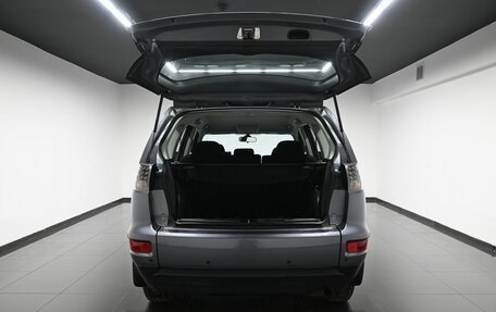 Mitsubishi Outlander III рестайлинг 3, 2010 год, 1 195 000 рублей, 7 фотография