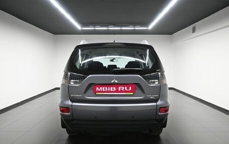 Mitsubishi Outlander III рестайлинг 3, 2010 год, 1 195 000 рублей, 4 фотография