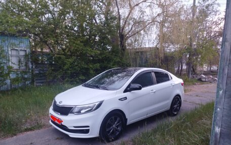 KIA Rio III рестайлинг, 2016 год, 950 000 рублей, 10 фотография