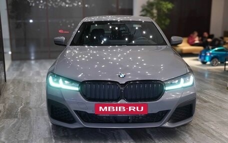 BMW 5 серия, 2021 год, 5 800 000 рублей, 2 фотография