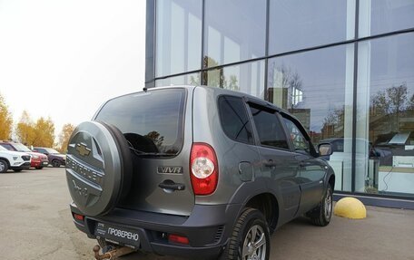 Chevrolet Niva I рестайлинг, 2015 год, 589 000 рублей, 6 фотография