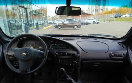 Chevrolet Niva I рестайлинг, 2015 год, 589 000 рублей, 17 фотография