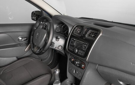 Renault Logan II, 2015 год, 646 200 рублей, 4 фотография