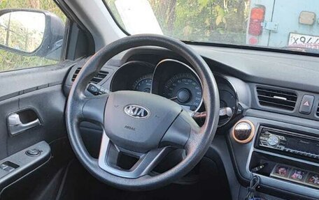 KIA Rio III рестайлинг, 2013 год, 950 000 рублей, 4 фотография