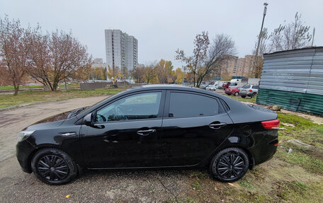 KIA Rio III рестайлинг, 2016 год, 950 000 рублей, 3 фотография