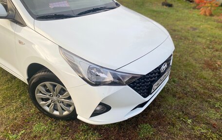 Hyundai Solaris II рестайлинг, 2020 год, 1 500 000 рублей, 4 фотография