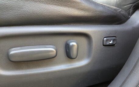 Toyota RAV4, 2010 год, 1 295 000 рублей, 17 фотография