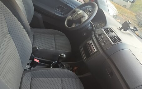 Skoda Fabia II, 2011 год, 450 000 рублей, 4 фотография