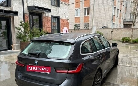 BMW 3 серия, 2019 год, 2 500 000 рублей, 6 фотография