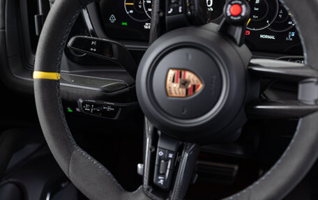 Porsche Cayenne III, 2025 год, 32 290 000 рублей, 16 фотография