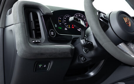 Porsche Cayenne III, 2025 год, 32 290 000 рублей, 14 фотография
