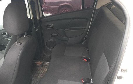 Renault Logan II, 2016 год, 294 500 рублей, 5 фотография