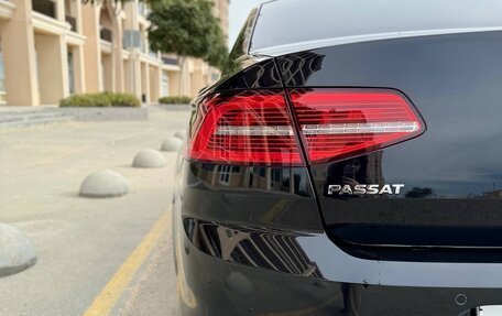 Volkswagen Passat B8 рестайлинг, 2018 год, 2 480 000 рублей, 8 фотография